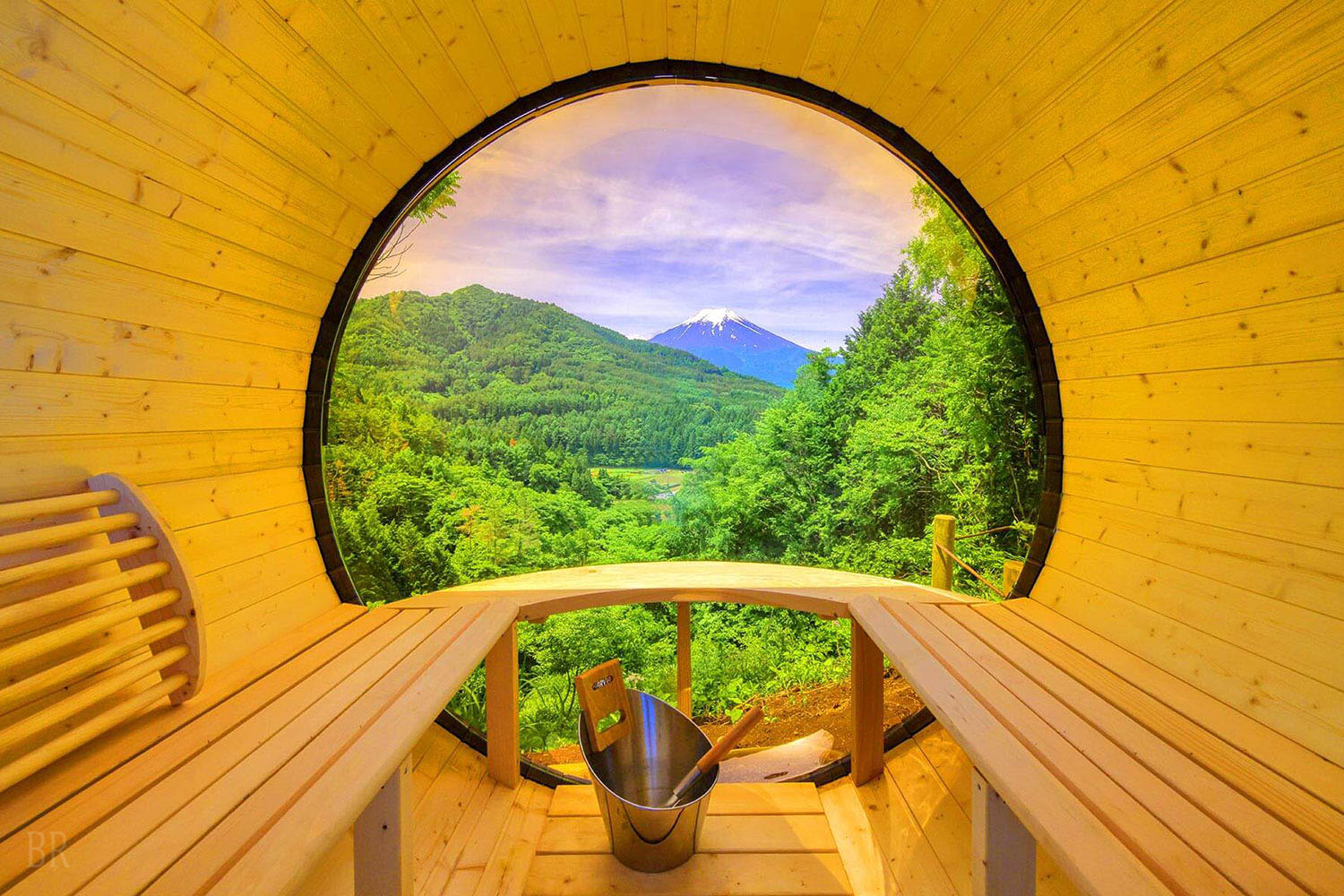 杓子山Mt.Shakushi Gateway Camp 私人桶型桑拿的室內